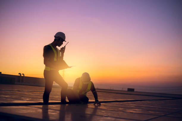 Best Affordable Roofing Company  in Oquawka, IL